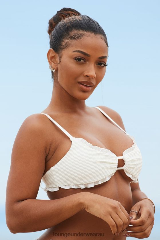 Hawaii Textured Bikini Top Swimwear Lounge Women Cream 240R48992